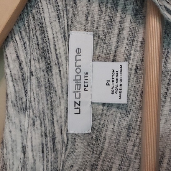 NWOT Liz Claiborne Lightweight 3/4 sleevesButton Down Large Petite - Picture 4 of 7